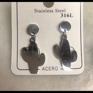NEE SILVER TONE POST CACTUS EARRINGS